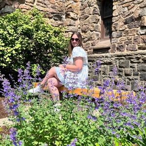 Meet your Posher, Amy